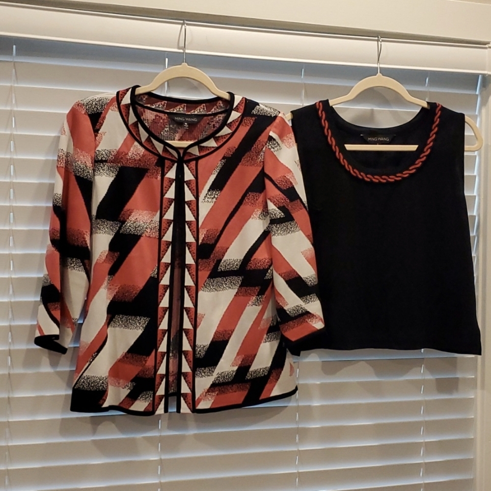 Ming Wang jacket size Medium and top size Large